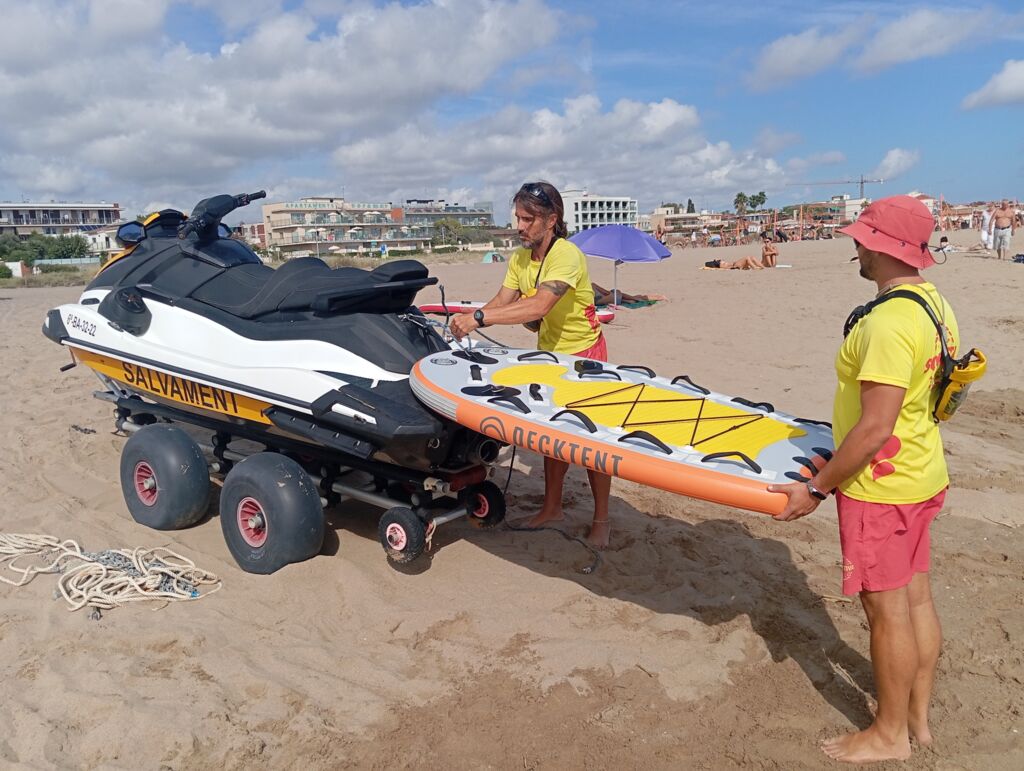 Towable board at beach